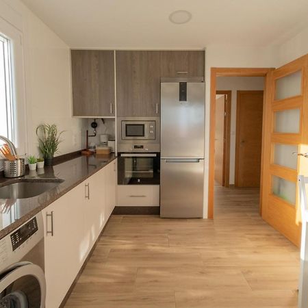 شقة Piso En El Puerto Con Vistas Al Mar+Wifi+ Smarttv Burela المظهر الخارجي الصورة